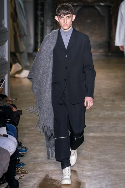 Look 22